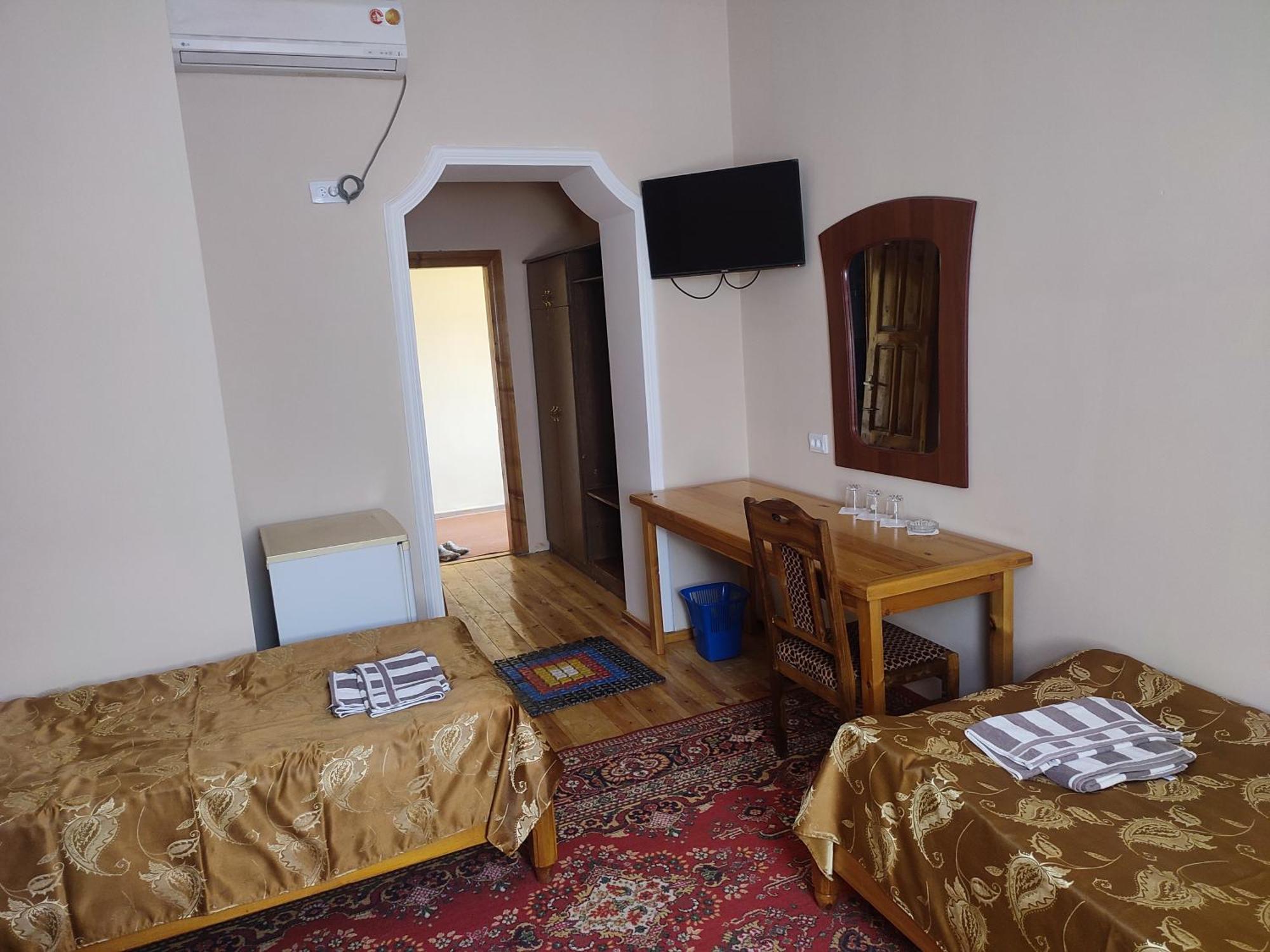 Islambek Travel & Hotel Hive Dış mekan fotoğraf